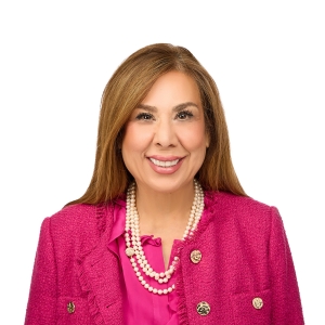 Holly Gilani professional headshot